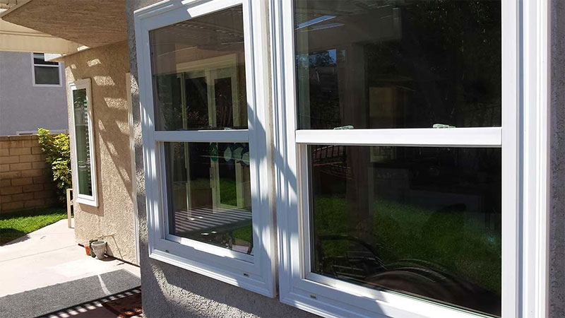 Picture of window after window cleaning in Ladera Ranch by Blue Coast Window Cleaning Service.